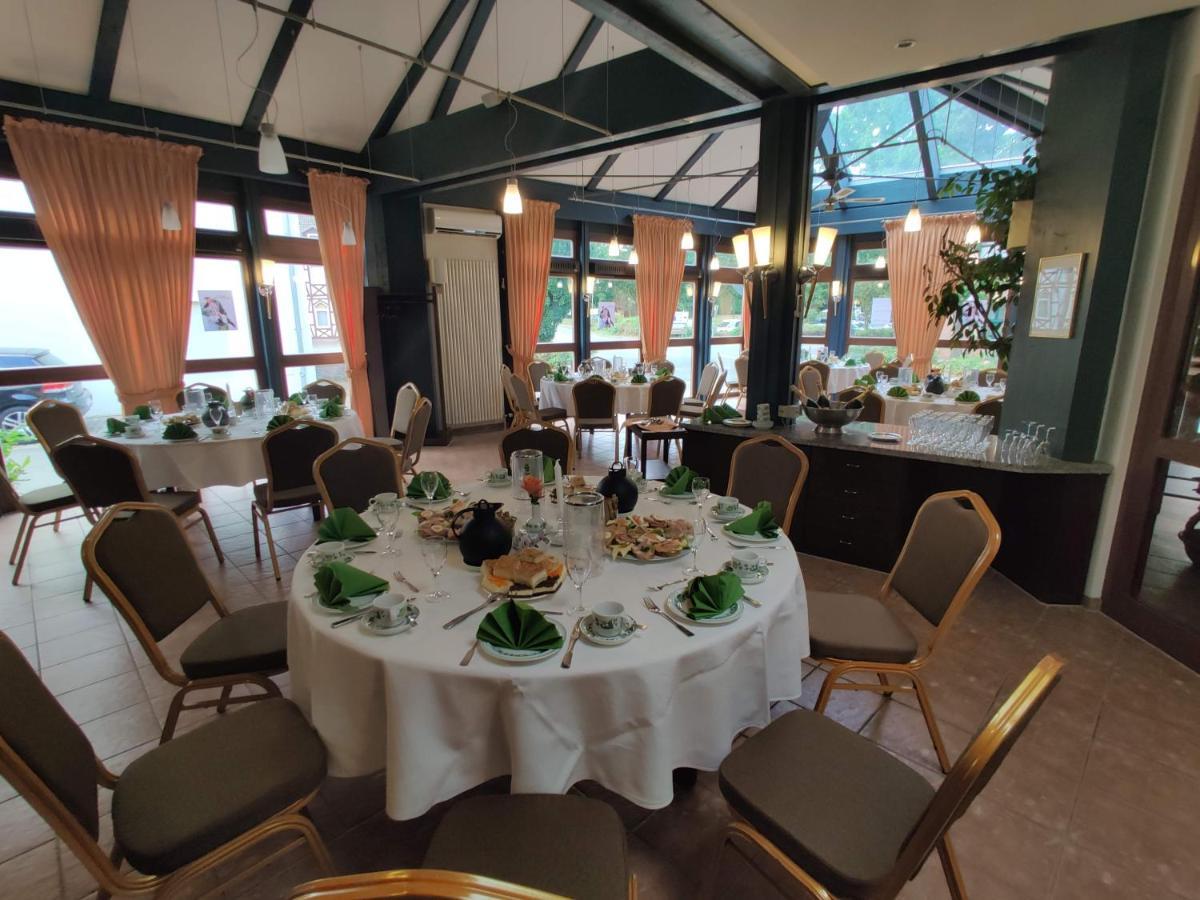 Parkhotel Goldlinde Bodenwerder Eksteriør bilde